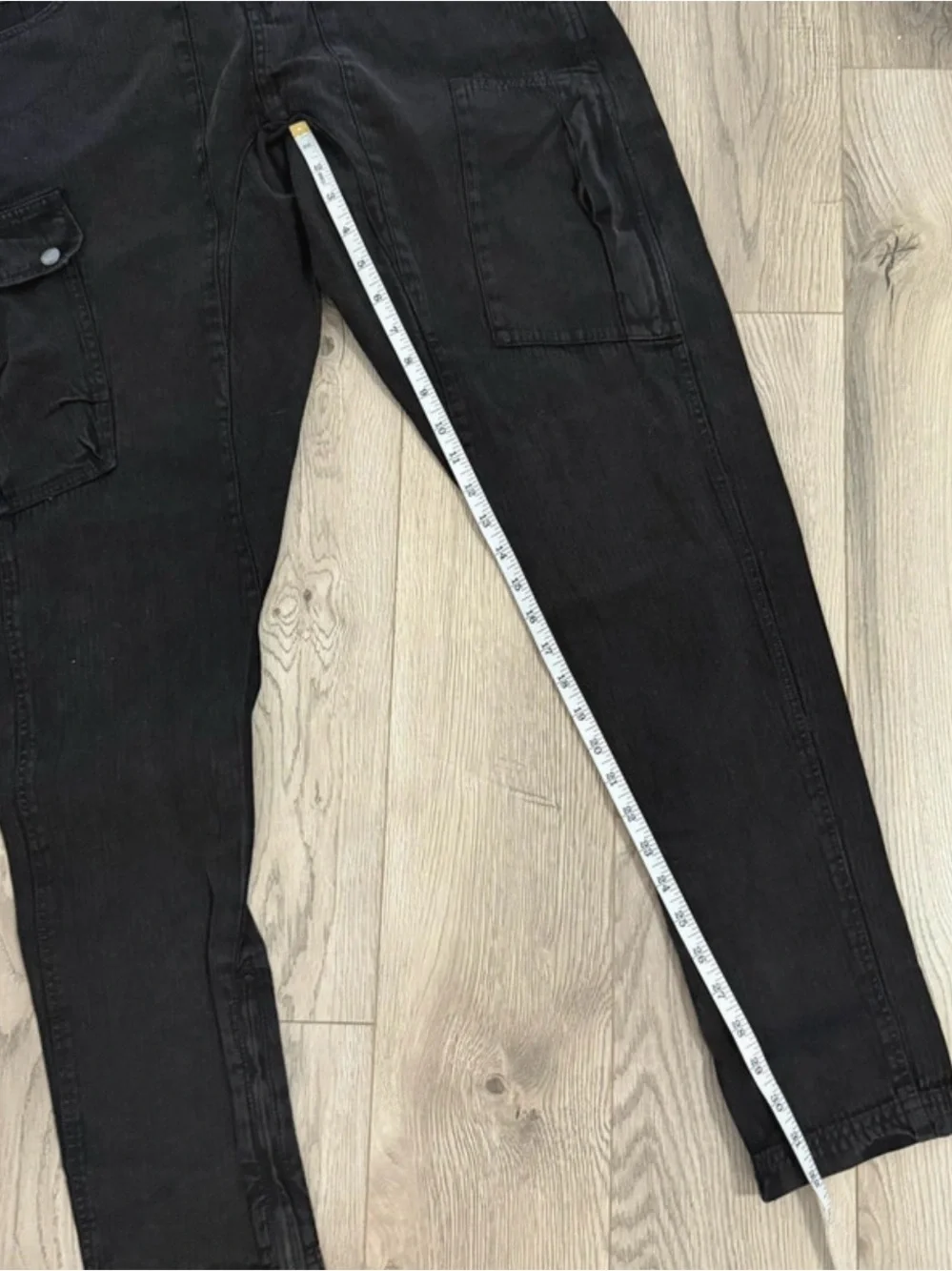 Free People Women’s NWT Black Cargo Jeans - Slim Fit size 8